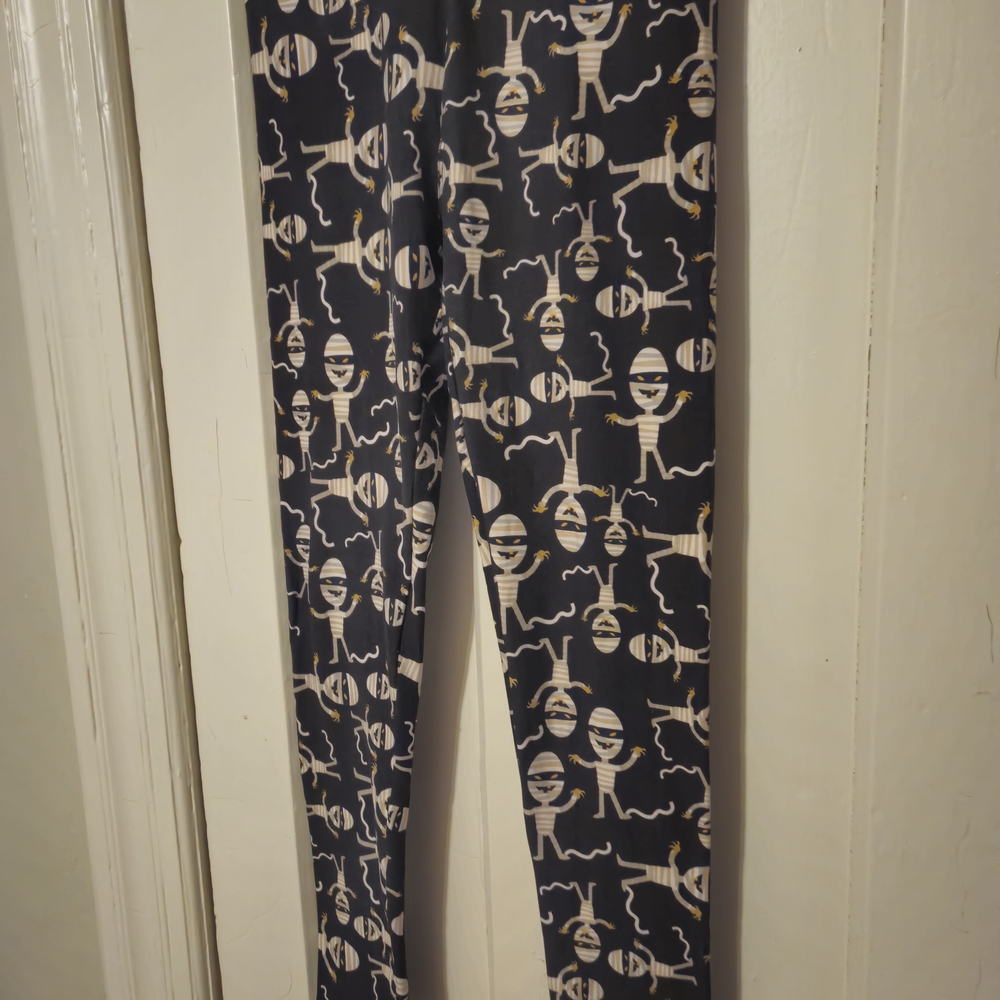 Patterned Leggings with Mummy Design